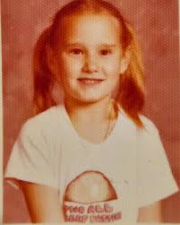 Two all beef patties, special sauce, lettuce, onion, cheese, pickles