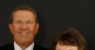 New visitors' center directors