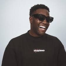 Adrian Reeves (@alienonmars) • Instagram photos and videos