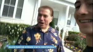 O homem do baú está entre as celebridades que possuem casa em orlando. Silvio Santos Recebe Visita Inesperada Nos Estados Unidos Recordtv R7 Balanco Geral