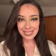 Vanessa (@glambyveee) • Facebook