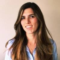 Vanessa Kern's Instagram, Twitter & Facebook