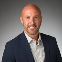 Greg Hannah's Instagram, Twitter & Facebook