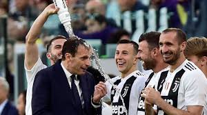 Ronaldo scored his 50th serie a goal in 70 games as juventus eased past fiorentina. Serie A Juventus 2 1 Florentina Live