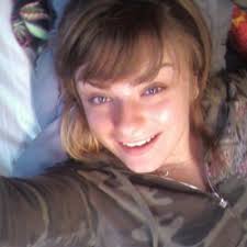 Christy Logsdon's Instagram, Twitter & Facebook