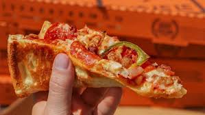 How many slices in a little caesars pizza. How Little Caesars Pizza Is Really Made