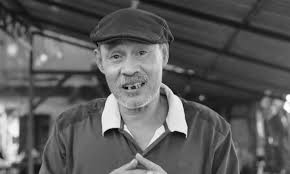 Dia terkejut apabila mendapati bahawa atuknya merupakan pemilik syarikat beras dan menyangka semuanya akan menjadi mudah. Malaysiakini Pelakon Veteran Idris Mat Diah Meninggal Dunia