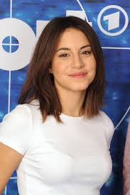 Almila bagriacik (born 10 july 1990, ankara) is a german actress of turkish descent. 24 Amazing Images Of Almila Bagriacik Swanty Gallery