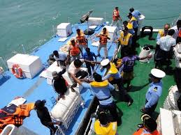 Uverse News 27 Indian Fishermen Detained By Sri Lankan Navy Navy Sri Lankan Fisherman