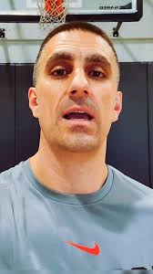 Ever wonder how the world's greatest mascot trains before a big game? Steve  Rainer, Sparty's personal trainer, spills the secrets in his latest  interview.