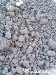 Extracția petrolului este cunoscută în această regiune de peste cinci secole. Cocs Petromidia 660 Adroa Stroy