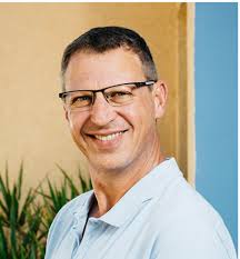 THE GLOBAL GRAPE SUMMIT 2022From Six Continents, The Industry GathersTo  Build The FutureIn Bakersfield, California, USA