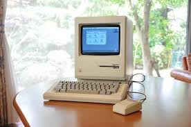 The First Macintosh Computer In 1984 Photo Bonhams Tnw In 2020 Macintosh Computer Apple Macintosh Computer