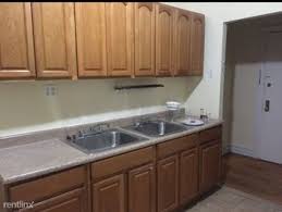 Traditional space and style with sleek modern kitchens. Rent Cheap Apartments In New York City From 700 Rentcafe