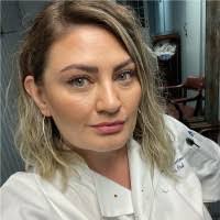 Caitlin Mortimer's Instagram, Twitter & Facebook