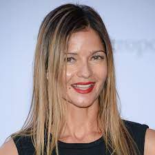 Jill Hennessy Signs With APA (Exclusive) – The Hollywood Reporter