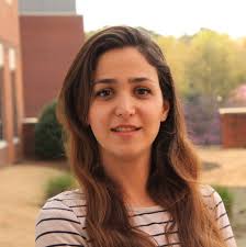 Niloofar Ghanbari's Instagram, Twitter & Facebook