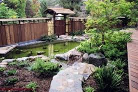 What are your favourite front garden design ideas that you'd like to add to your garden? 33 Relaxing Japanese Inspired Front Yard Decor Ideas Digsdigs