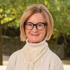 Meet Our Faculty & Staff