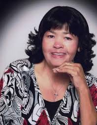 Polly Lowery's Instagram, Twitter & Facebook