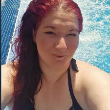 Esther le Valor (@estherlevalor) • Threads, Say more