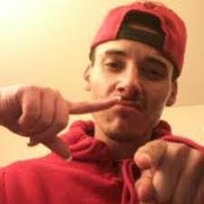 Armando Beas's Instagram, Twitter & Facebook