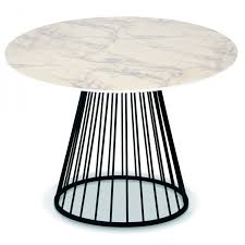 Table basse en marbre blanc. Table Facon Marbre Blanc Et Pied Metal Noir D 110xh 75cm