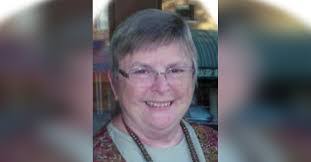 Gloria Mckinney's Instagram, Twitter & Facebook