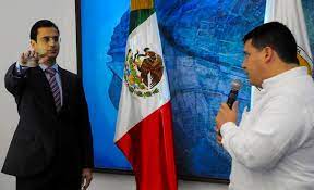 Jesús horacio gonzález, senador suplente de víctor fuentes, presentó en el congreso local un escrito el senador suplente por el pan, jesús horacio gonzález exigió congruencia al municipio de san pedro, pues afirmó que realiza gastos excesivos en temas no prioritarios.gonzález delgadillo. Jesus Horacio Gonzalez Es Nombrado Nuevo Secretario De Ayuntamiento De San Pedro Regiando Com