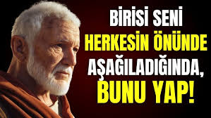 Kurban Duası Eden Duffy Duck ve Goofy