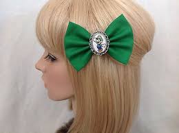 Luigi hair bow clip rockabilly pin up super Nintendo bros Mario green geek  retro