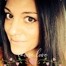 Wer ihn als "Staller" begrüßt und den dialektsprechenden Fernsehpolizisten  erwartet, wird sich über den "echten" Helmfried von Lüttichau vielleicht  wundern. 😉 “Gipfeltreffen", 17.45 Uhr im BR Fernsehen, vorab in der BR  Mediathek.