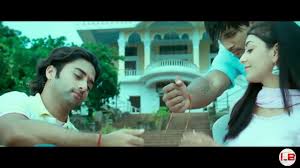 The song currently has crossed over 41 million views on youtube. Uyire Uyire Oru Varam Ketpen Tamil Sad Love Song Ykvmaukn7y 720p Youtube