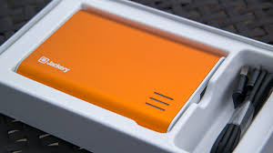 The portable battery comes with a premium micro usb to usb 2.0 cable, so you can start using it, right away! Jackery Giant Premium Powerbank Im Test Techtest