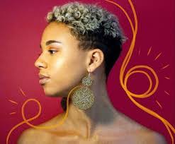 Lisa Escalona's Instagram, Twitter & Facebook