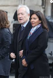 Jacques chirac est mort ce jeudi à l'âge de 86 ans. Jean Tiberi Et Anne Hidalgo Maire De Paris Arrivees En L Eglise Saint Sulpice Pour Les Obseques De L Ancien President De La Republique Jacques Chirac A Paris Purepeople