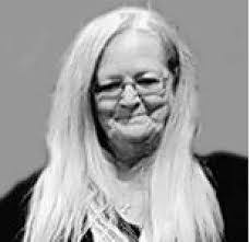 Deborah Roesch's Instagram, Twitter & Facebook