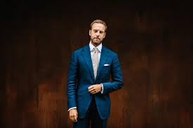 Formal dining includes multiple courses and second helpings are not offered. Cocktail Dress Code A Definitive Guide In 2021 Boss Hunting