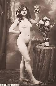 1800 S Vintage Nudes - nuslut.com