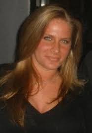 Rebecca Cramer's Instagram, Twitter & Facebook