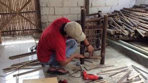 Salah satu pesanan yang kami buat adalah gantungan kunci dari kayu, oleh pemesan, produk ini akan dijadikan souvenir untuk ulang tahun anaknya selain membuat mainan edukatif, kami juga bisa membuat produk lain yang dibuat dengan bahan dasar kayu, salah satu pesanan yang kami. Cara Membuat Tempat Jemuran Handuk Dari Bambu Youtube