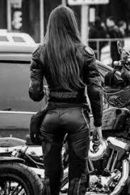 Harleydavidsongirlsbeautiful Motorrad Madchen Bikerbraut Cafe Racer Madchen