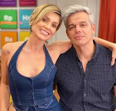 Jun 13, 2021 · otaviano costa e flávia alessandra estão casados há 15 anos, e sempre comemoram o dia dos namorados. Luxo Flavia Alessandra Mostra Sala De Casa Com Otaviano Costa E Chama Atencao Da Web Veja Estrelando