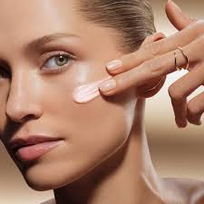 The 2020 Bachelorette Becky Miles and winner Pete Mann broke up after only  three days of dating