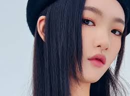 Lee Sumin profile, age & facts (2025 updated)