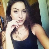 Florence Morales (@Mrsnipealot)