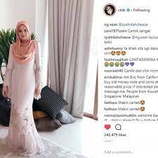 Download the complete song siti application song raya siti nurhaliza is an application that provides a collection of popular raya songs from siti. Siti Nurhaliza Teruja Nak Pakai Baju Raya Sedondon Dengan Aafiyah Sampai Terlupa Letak Baju Datuk K