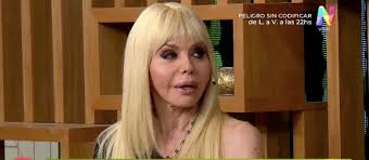 Rodrigo lussich confió que la vedette y su ex viven bajo el mismo techo el viernes por la noche presentaron síntomas. Adriana Aguirre Se Quebro Al Hablar De Su Separacion Y Apunto Contra Ricardo Garcia