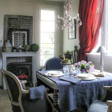 The french dining table leg is available in 18+ wood types to best meet your table design needs. 48 Charming French Dining Room Design Ideas Digsdigs