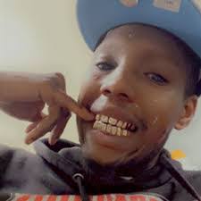 Lenora Crawford's Instagram, Twitter & Facebook